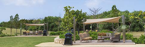 THE ROUND ACTIVITY LAWN